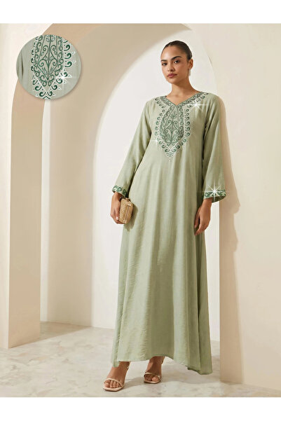 Amirah By Styli Green Embroidered Yoke Jalabiya with Embellishment