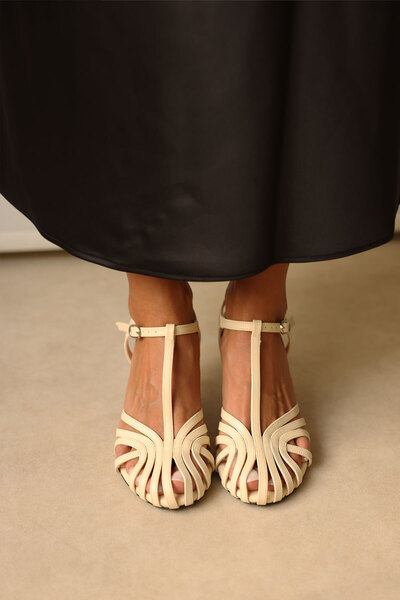 LUTVELIZADE Heels 2622 - Oval Toe Thin Striped Light Yellow Women's Heels
