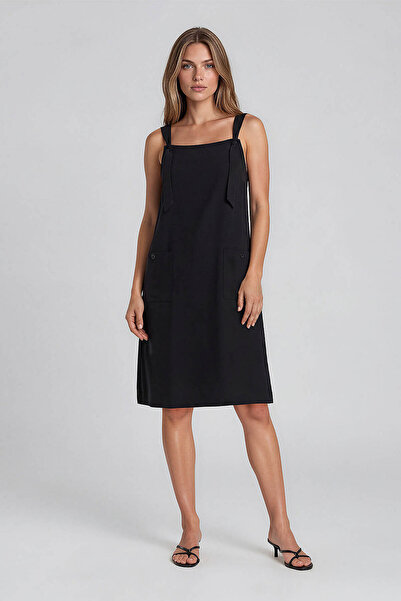 Vitrin Casual Dress with Large Pockets and Straps