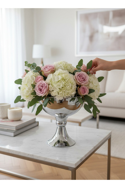Mono Decors Vazo Gümüş Boyalı Gümüş Ayaklı Kupa Model