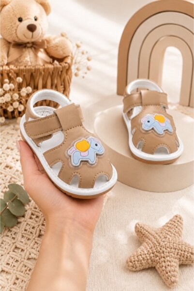 Superbaby Sandals with peepers - Horse