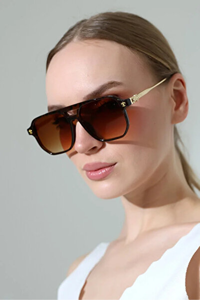 Violon Women's Oversized Brown Frame Gradient Glass Gold Handle Sunglasses