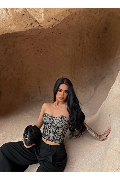 kırmızı butiks Lace Embroidered Corset Bustier