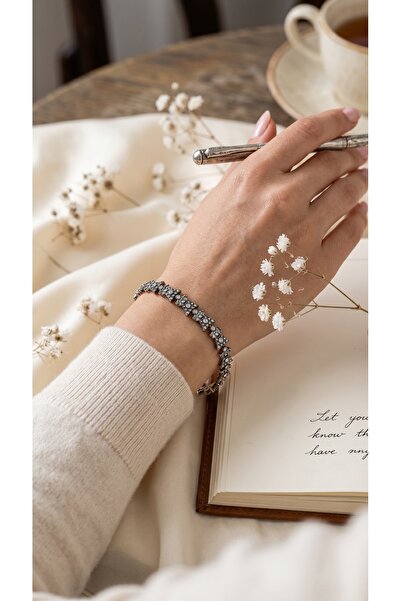 FAYRA ACCESSORIES Authentic Design Bracelet with Zircon Stones