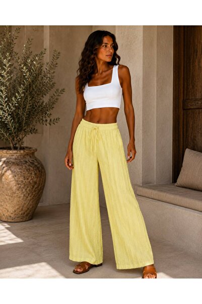 HİRA LİFE FASHİON Women's Fabric Embossed Detailed Loose-Fitting Trousers wit...