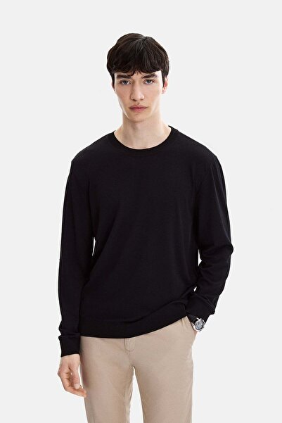 Back And Bond Black Regular Fit Crew Neck Seasonal Knitwear