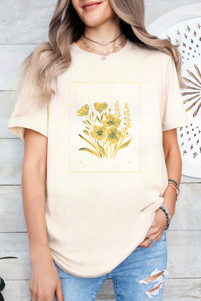 Sarah's Boutique Women's T-shirt – 100% cotton – Celebrate Wins