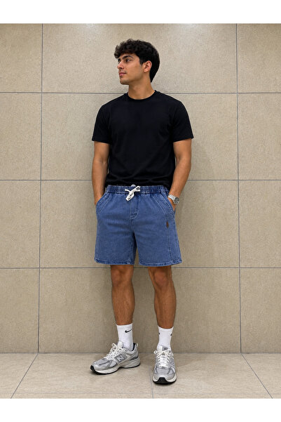 jeneric Men's Shorts Jeans