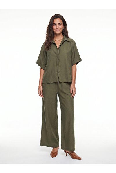 ONLOOX Khaki Light Flowy Fabric Short Sleeve Shirt Collar Oversize Elastic Wa...