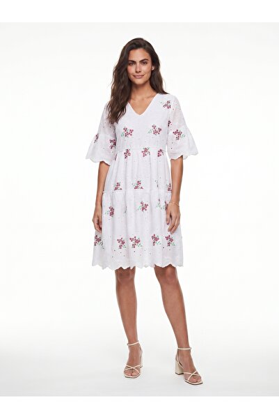 ONLOOX Ecru Fuchsia Patterned Scallop Fabric V-Neck Flounce Sleeves Layered C...