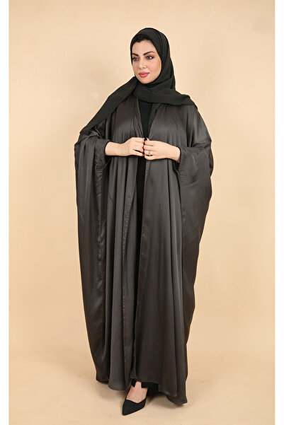 Stylish Fashion Abaya from Stylish Fashion with Soft Fabric on the Sleeves.