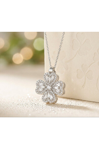 BlcGemStone Dönen Yonca Figürlü Zirkon Taşlı Çelik Kolye