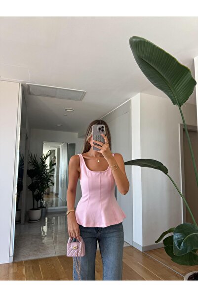 MERVE AKSOY Kalın Askılı Peplum Top -Pembe