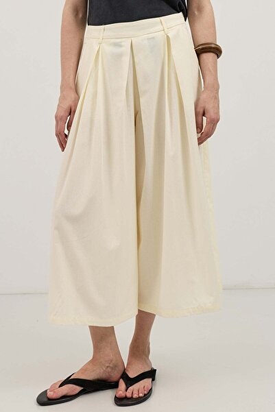 Antioch Ecru Pleated Culotte Trousers