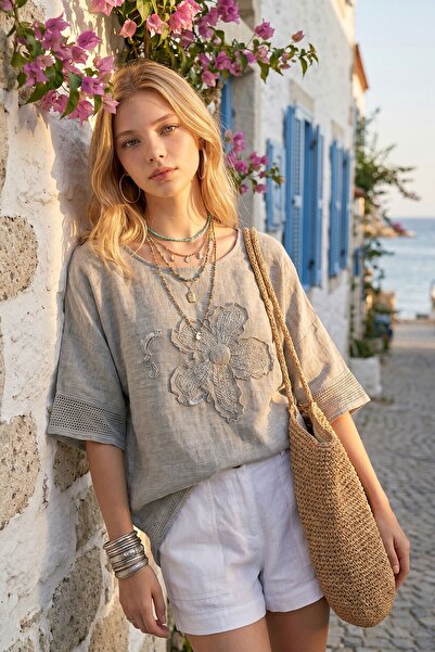 bacc Gray Wide Collar Low-Sleeve Linen Blouse with Mesh Detail on the Sleeve ...