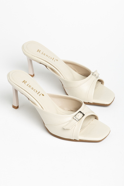 RİSSOLİ Women's Beige Belt Buckle Detailed Thin Heeled Sandals