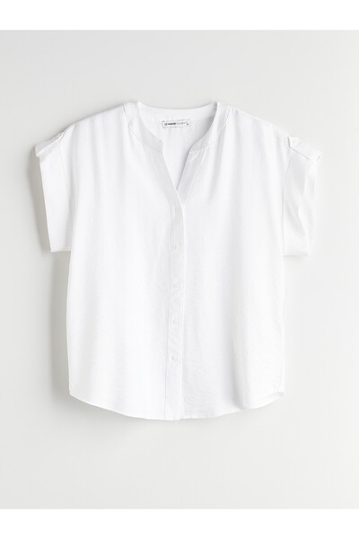LC Waikiki Nevavm Farkıyla Kaçık Yaka Women's Shirt