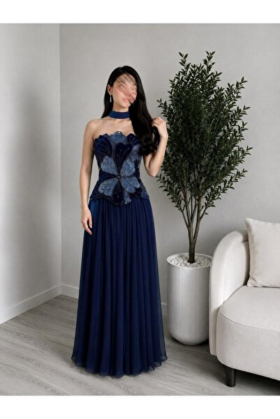 led style Sleeveless Evening Dress with Floral Embroidery in Burgundy and Nec...