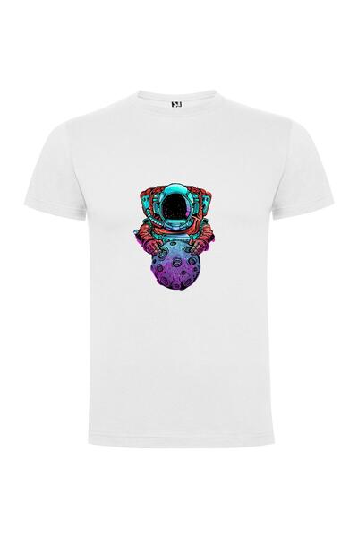 iLovePrints Lonely Space Explorer Tshirt