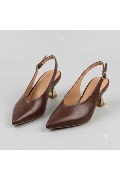 KİNDEP (Park Moda) Women's Closed Toe Low Heeled Shoes Brown