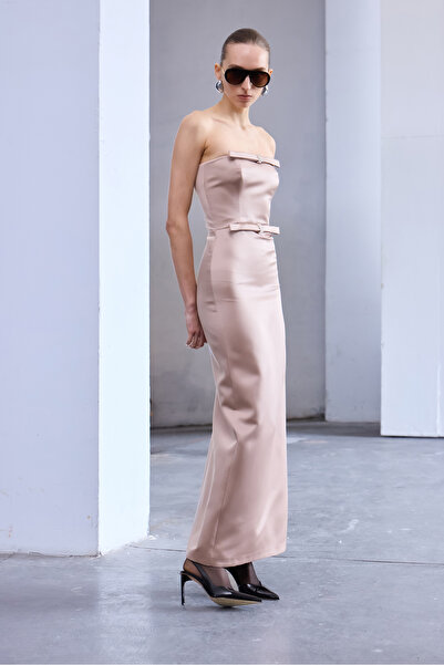Urban Muse Velarosa Maxi Elbise