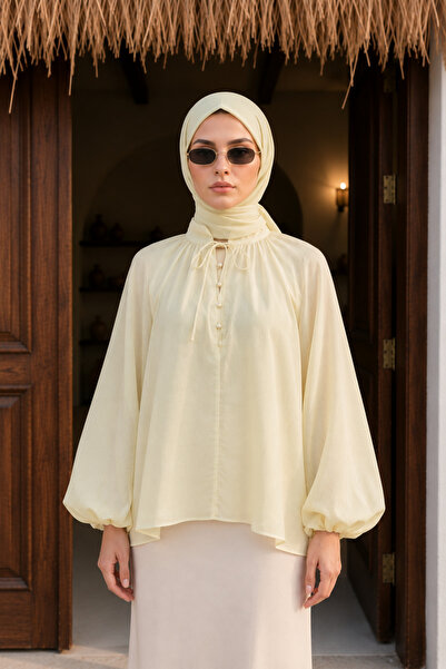bellura Yakası Bağlamalı Düğmeli Astarlı Oversize Tül Vual Bluz