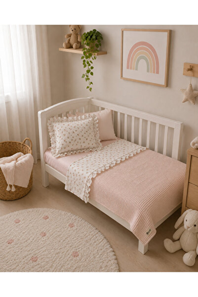 SALLHOMEE Sallhome Baby Pembe Çiçek Desenli Fırfırlı 4 Parça Bebek Pike Takımı
