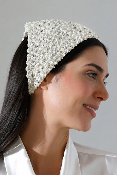 FATMA PULLU İP Silver Sequin Hand Knitted Triangle Bandana