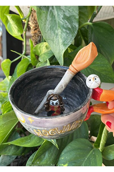 visera Handmade Ceramic Mug with Hermione Granger Figure – Hogwarts Series+ B...