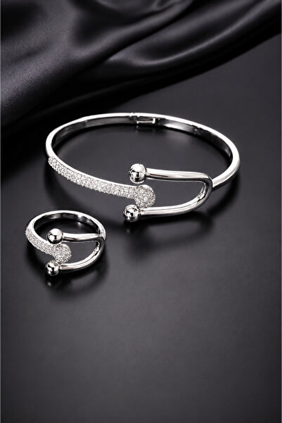 essentialneedforall Adjustable Luxury hand bangle with ring Set for women