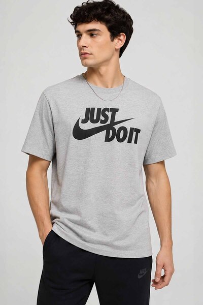 Nike Sportswear Men's White T-Shirt Casual Sports Cotton Short Sleeve Crew Neck
