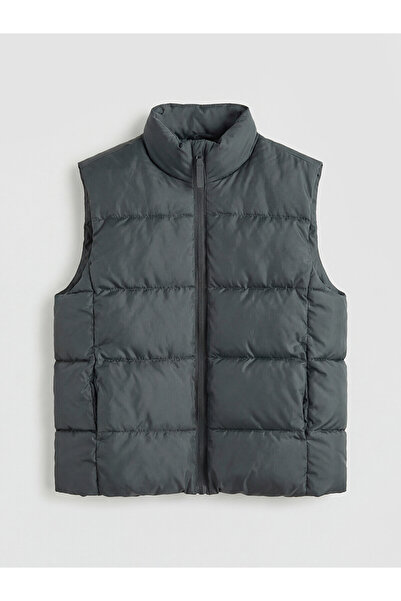 LC Waikiki Nevavm Differently Priced Stand-Up Collar Boys' Inflatable Vest