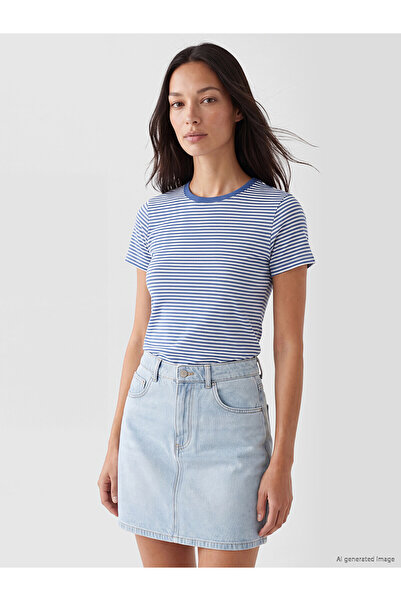 LC Waikiki Trendlucky Women's Striped T-Shirt with Oval Neckline