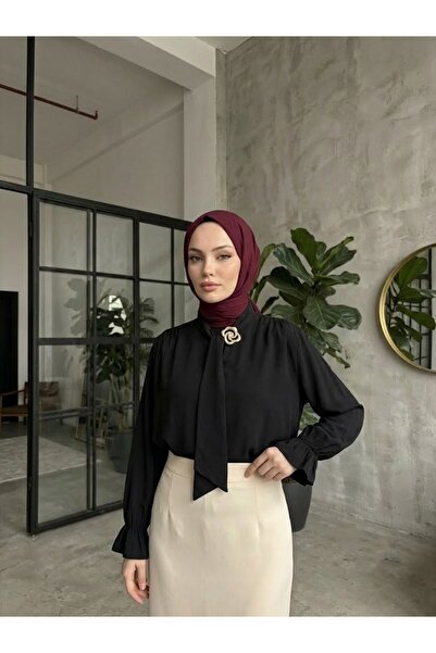Naknaku Collar Belt Accessory Detail Tunic-Black