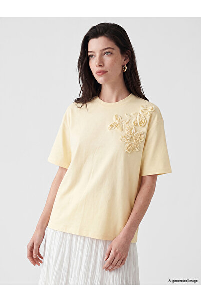 LC Waikiki I Flower Applique Soft Touch Women's T-Shirt from Freezen Store