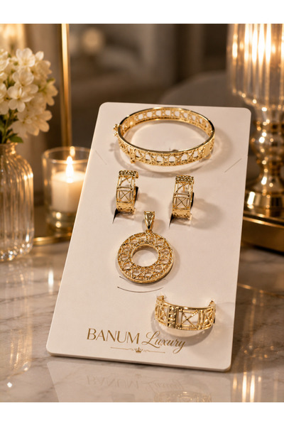 Banum Luxury Asaletin Ve Zarafetin Buluştuğu Eşsiz Altın Renklı 4lü Set