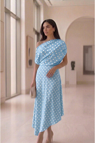 Lovely butik Πουά φόρεμα με έναν ώμο, ντραπέ, ασύμμετρης κοπής