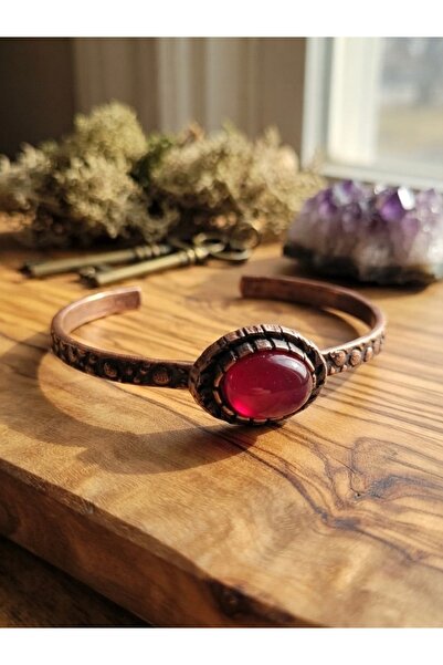 Meneva Aksesuar Authentic Design Adjustable Copper Bracelet with Red Agate Stone