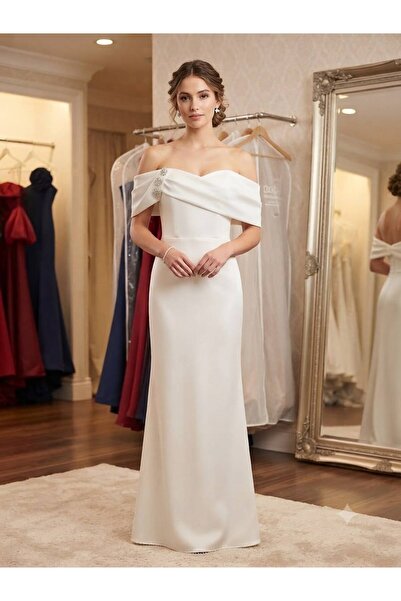 Pyramid masterpieces Exceptional White Dress