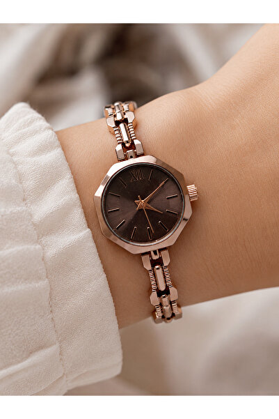 Weluxa Elegant Women's Wristwatch in Chocolate Color, Stylish Minimal Design,...