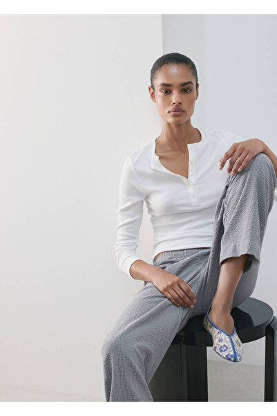 MANGO Woman Gofre kumaş çizgili iki parça pijama takımı