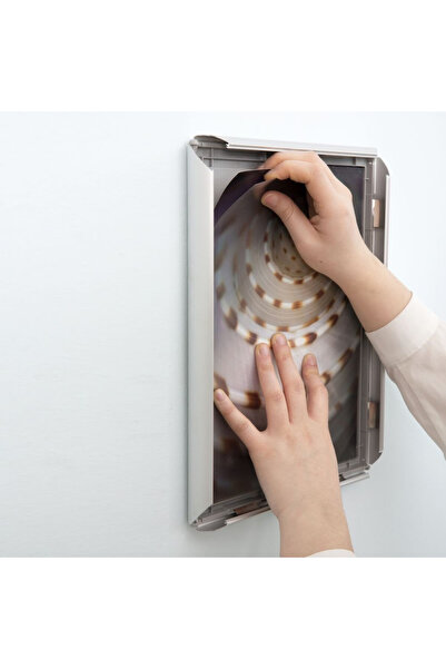 reklam etkisi Çerçeve Alüminyum 25mm A4 (21 x 30 cm) - Gönye Köşeli Ekonomik Snap Frame Poster