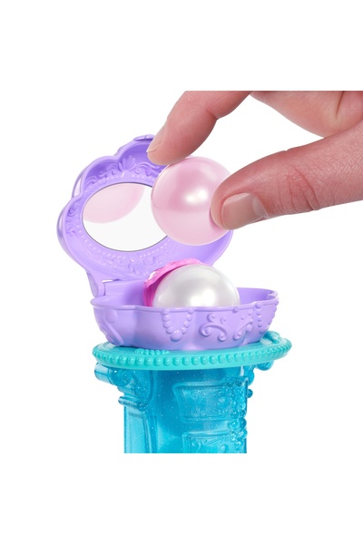 Mattel Interactive Prințesa Disney Ariel cu măsuță de toaletă cu perle