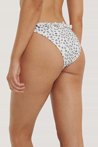 NO BRAND Slip de bikini ecru cu imprimeu floral și volănaș, On-Kd Swimwear, m...