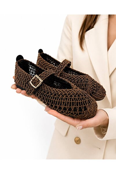 PAPUCUMUN DÜNYASI Women's Knitted Mesh Textured Buckle Mary Jane Flats