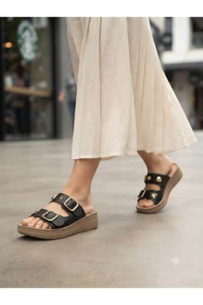 Lideral Metal Figure Detailed Double-Strapped Orthopedic Comfort Sole Slippers
