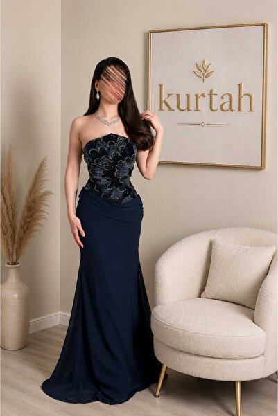 Kurtah فستان سهرة ماكسي كحلي بتطريز فاخر وتصميم حورية