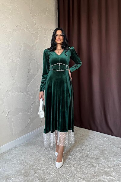 Moda Days فستان نسائي مخملي باللون الزمردي بياقة على شكل حرف V وتفاصيل من الل...