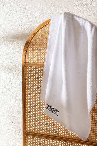 Madame Coco Avery 100% Cotton Bath Towel - White - 80X160 cm