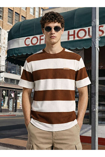 The Indian Garage Co By Styli Men Relaxed Fit Badges Crew Neck T-Shirt